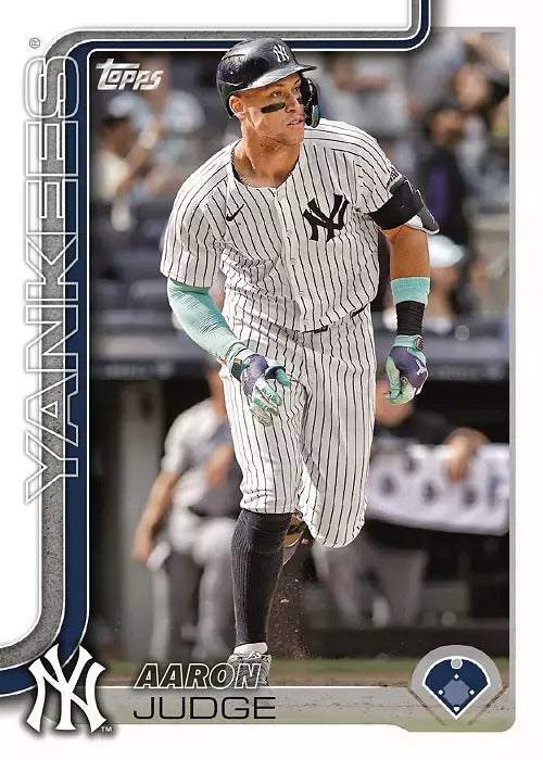 2025 Topps Baseball Series 1 Super Box