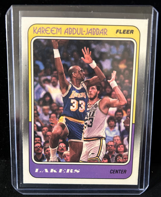 1988 Fleer #64 Kareem Abdul-Jabbar