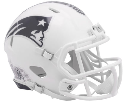 New England Patriots 2024 NFL Salute to Service Riddell Speed Mini Helmet